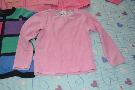 Růžové sametové triko s mašličkou, zn. kute, 110