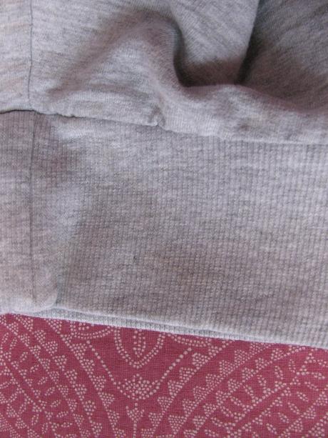 Světle šedé jogger tepláky, xl