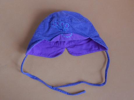 Manžestrová čepice/čepka, 86