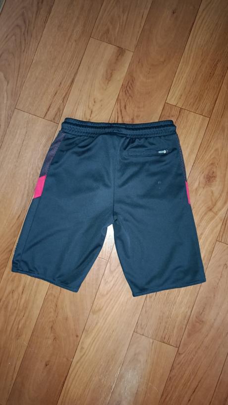 Kraťasy šusťákové, vel.140, c&a,140