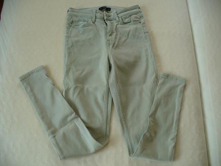 Pružné džíny zn. f&f vel. 34, f&f,152
