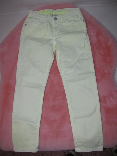 Elastické džíny-zara, zara,122