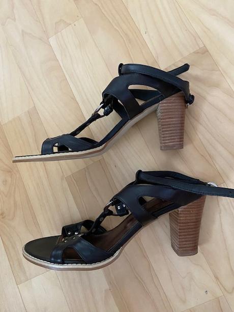 Sexy kožené sandálky zn.baťa - top stav, baťa,40