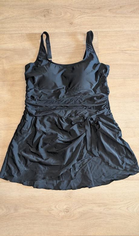 Aa14  dámské jednodílné plavky vel. 46, 3xl, 46