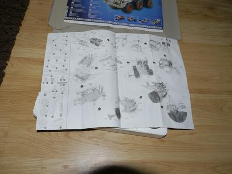 Kovova hracka - nahradni dily happy people play, 