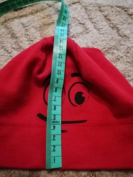 Krásná čepička se smajlíkem jako nová 2-3roky, 50