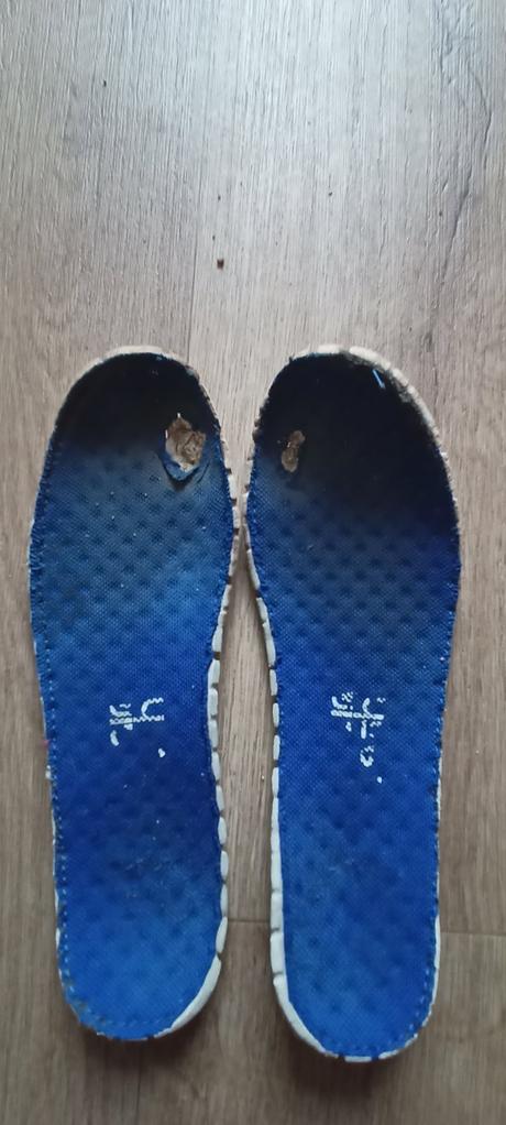 Boty na donošení, 31