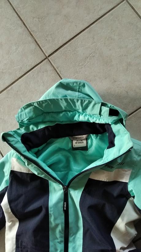 Bunda zimní, vel.150, mckinley,152