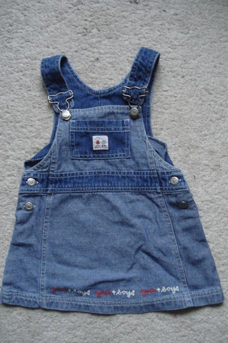 Riflové šatičky, 74