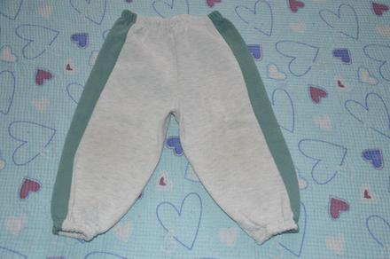 Odolné tepláčky, 86