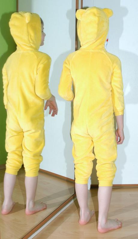 Chlupatý žlutý overal na spaní i karneval medvídek, george,98
