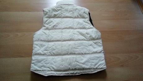 Zateplená vesta - smetanová, vel. 8-11 let, 134