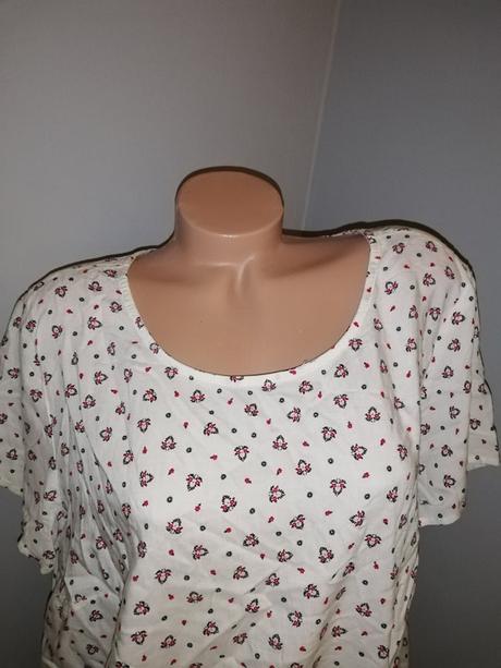 Krásná halenka vel.52, clockhouse,52