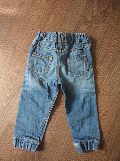 Slušivé džíny, marks & spencer,92