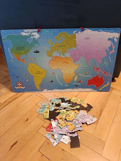 Dřevěná magnetická mapa mapa světa - playtive lidl, 