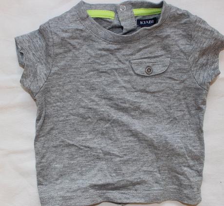 Ao148. šedé tričko s kapsičkou, 56