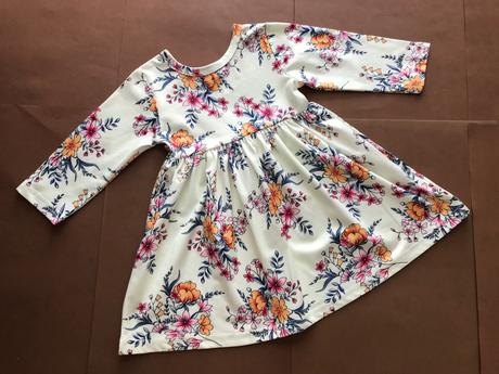 Šaty společenské - v.3/6 měs., 68