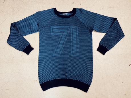 V483    tenčí svetr sb vel. 134, 134