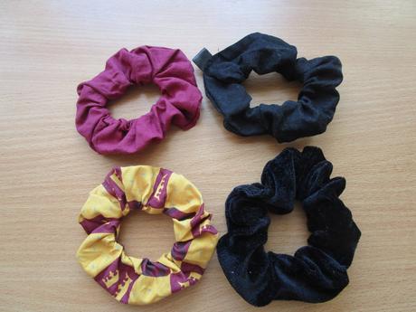 3x pěkné gumičky harry potter + 1x sametová,