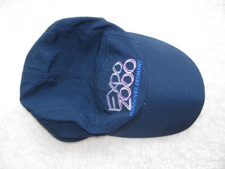 Tmavě modrá tenká kšiltovka, 140