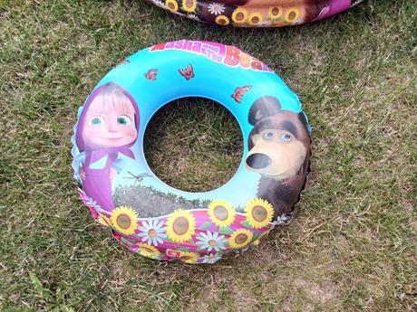 Bazén máša a medvěd +kruh,