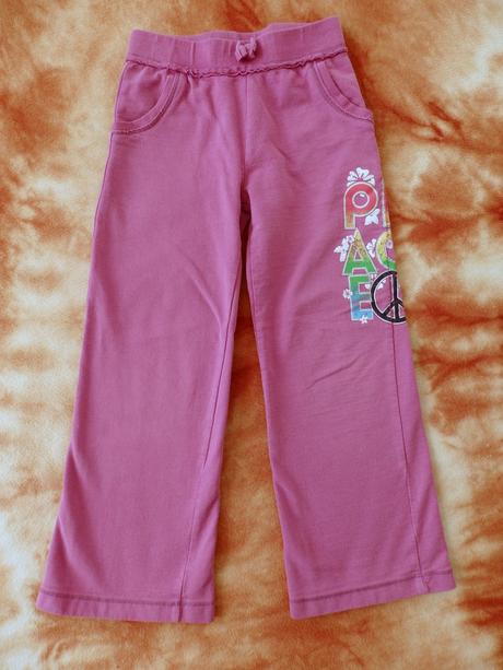 Tepláky s obrázkem, 122