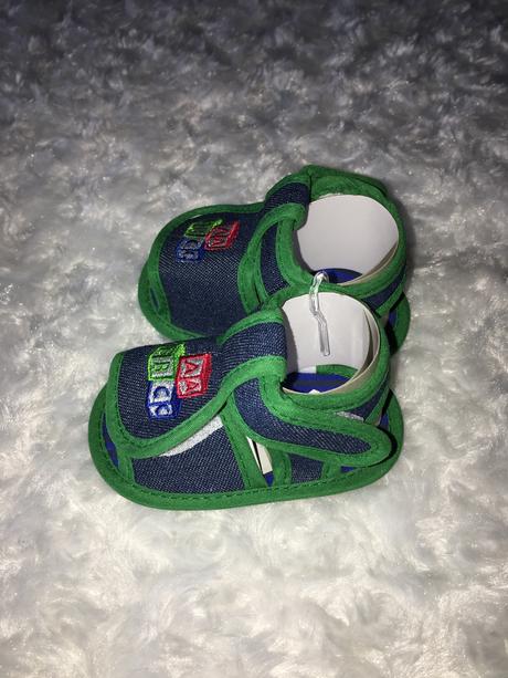 Sandálky/capáčky kik, kik,17