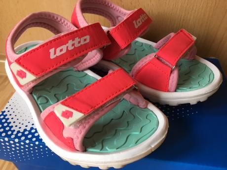 Holčičí sandálky 18,5cm vel.30, lotto,30