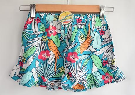 Kraťasy vel. 7 let, matalan,122