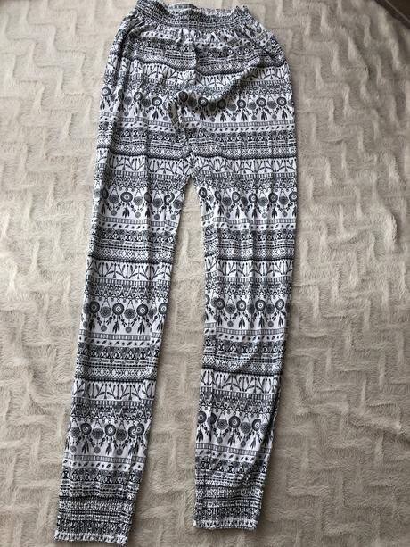 Letni kalhoty s.oliver in 32/34 cerno - bila, s.oliver,32