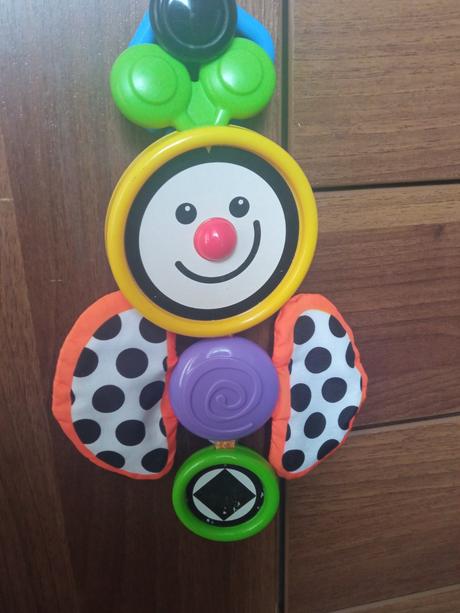 Závěsná hračka pro miminko,