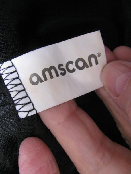 Karnevalový plášť s kapucí-upír, kouzelník apod.,