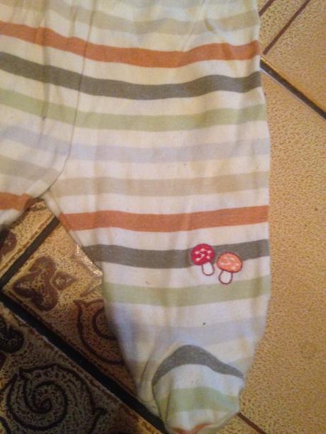 Dětské tepláky s ťapkama, proužky,muchomůrky 50-56, cherokee,50