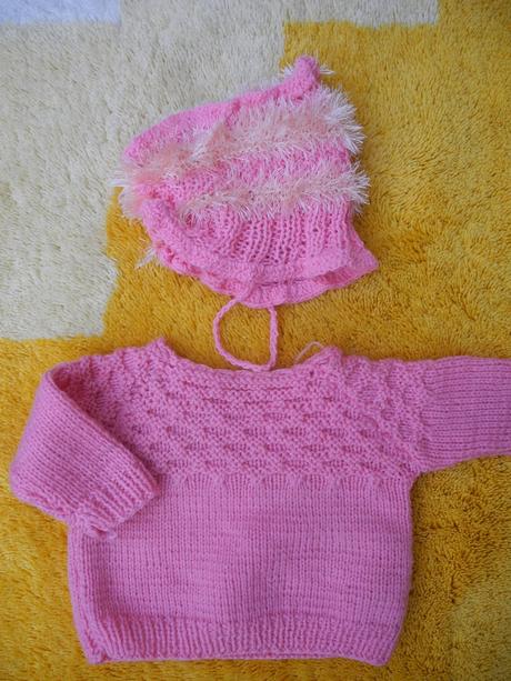 Svetr s čepicí, 68