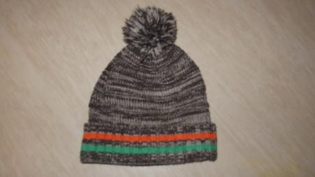 Hnědá čepice f&f 152, f&f,152