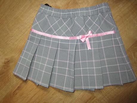 Károvaná sukýnka s růžovou stuhou, c&a,92