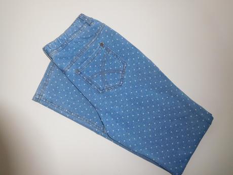 Tregíny s puntíky vel. 134/140, tchibo,134