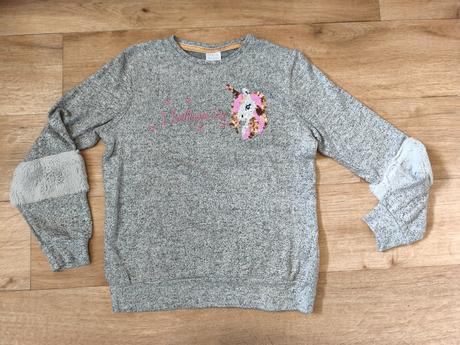 Svetr s jednorožcem, f&f,146