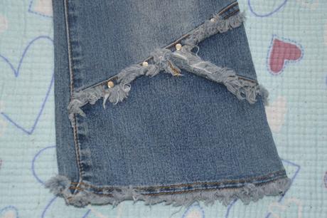 Pohodlné široké džíny, rifle se cvočky, 116