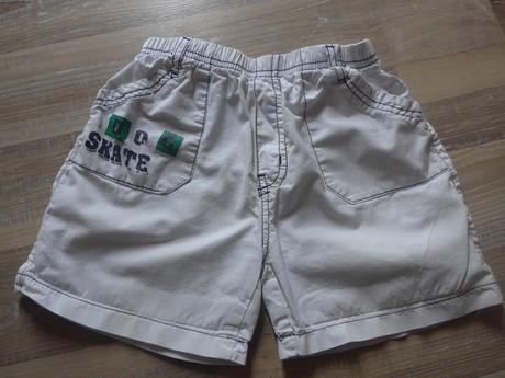 Lehounke kraťasy pro kluka, 92