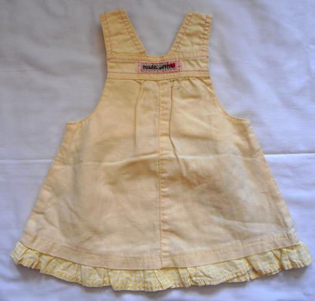 V102. lněné žluté šaty s motýly 0-3 měs., next,62