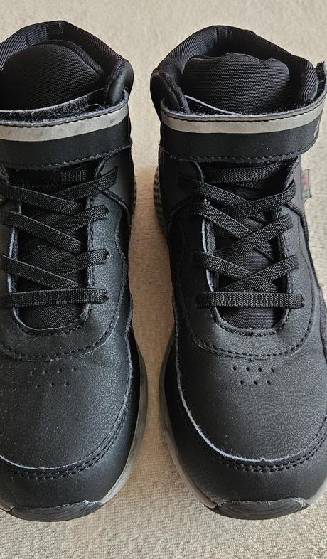 Chlapecké kotníkové boty, téměř nové, 34, lotto, lotto,34