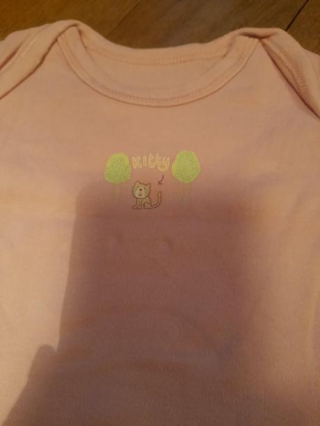 Růžové body s kočičkou kitty, tesco,68