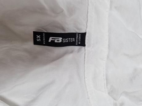 Dívčí či dámská košile, xs