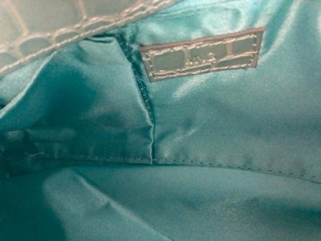 Svetle modra leskla kabelka mango, mango