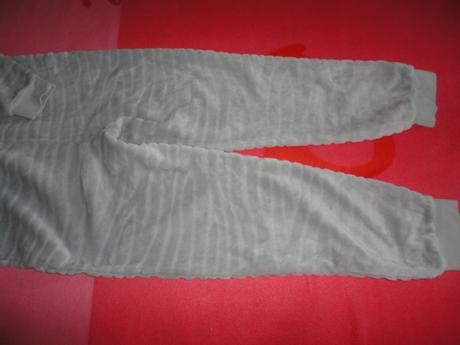 Krásný uni heboučký overal c+a, vel. 152, c&a,152