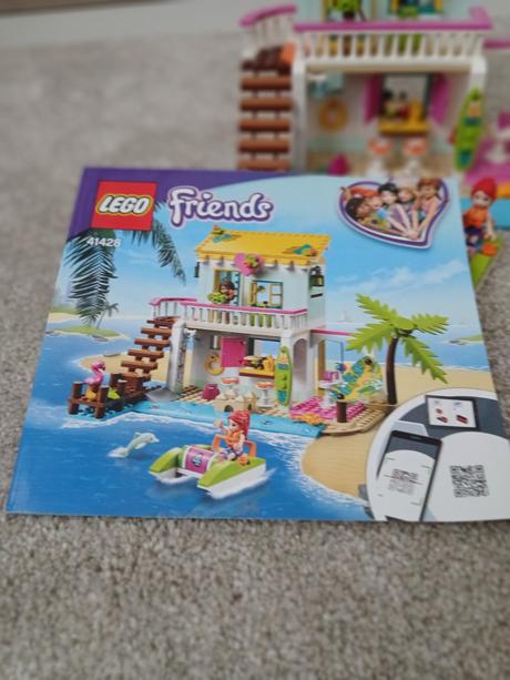 Lego friends 41428 - plážový domek, 
