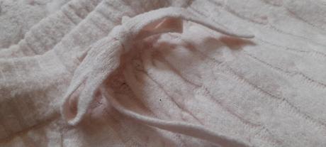 H&m pletené kalhoty jogger s copánkovým vzorem, h&m