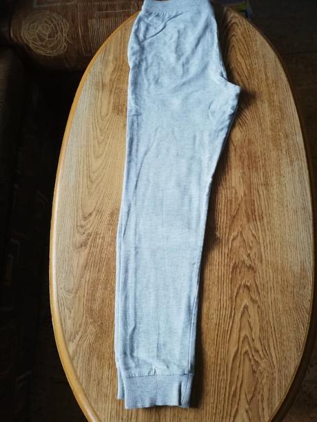 Tepláky dívčí vel. 146., 146