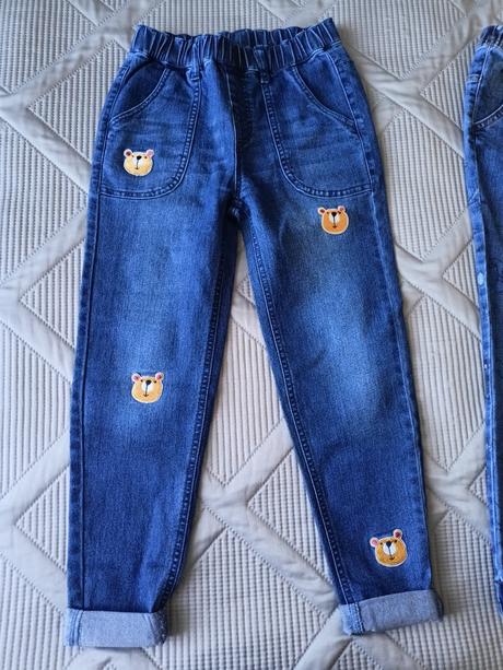 2x nové džíny s tenisky, 128/134, 128 / 134